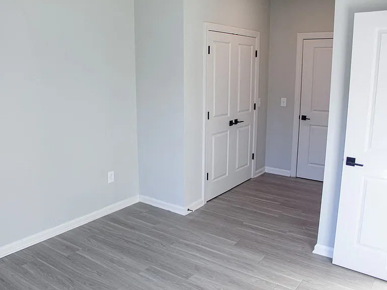 501 Howard St — Photo 19