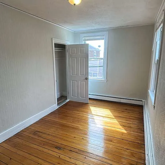 25 Prospect Hill Ave #2L — Photo 8