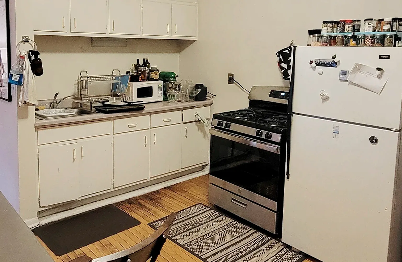 923 W Waveland Ave — Photo 3