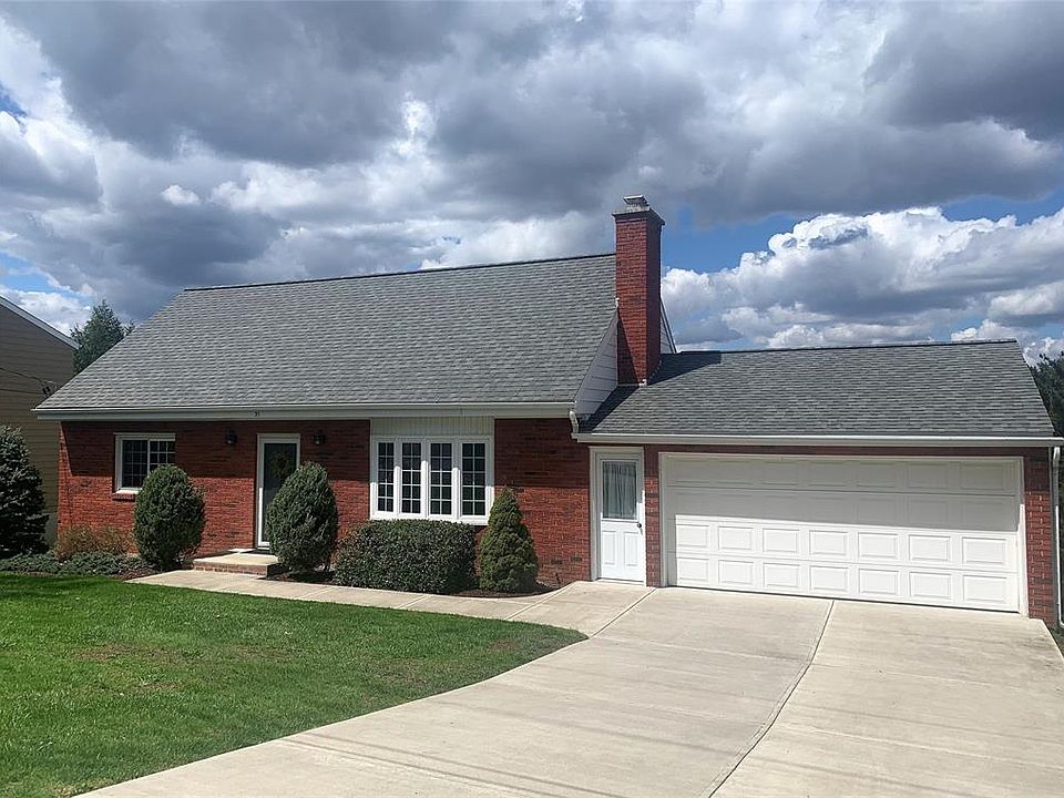 1st image of 31 Crescent Dr