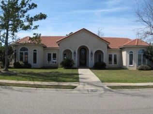 2385 Beau Chene, Biloxi, MS 39532