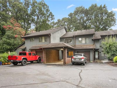 210 College Rd APT 605, Greensboro, NC, 27410