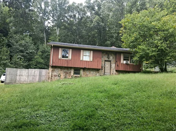 312 Pine Valley Rd, Cookeville, TN 38506