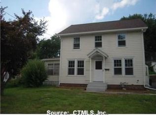 327 Woodbridge St, Manchester, CT 06042