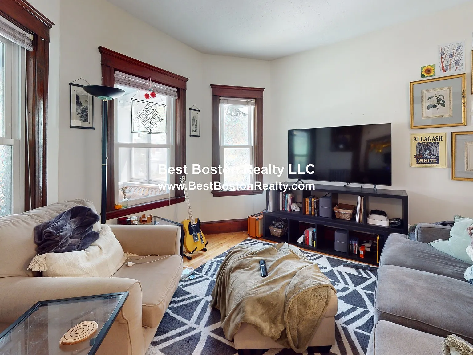 2 bed, 1.0 bath, $3,000 — Photo 1