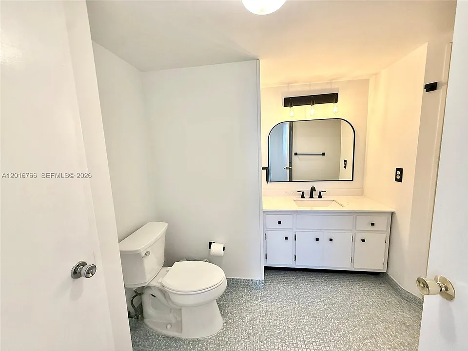 1351 NE Miami Gardens Dr #626E