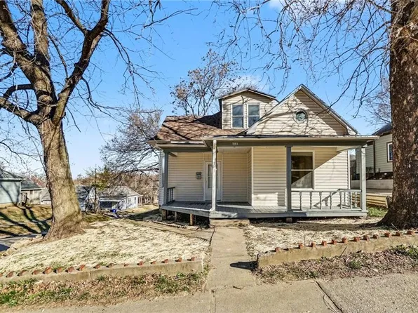 501 Blake St, Saint Joseph, MO 64504
