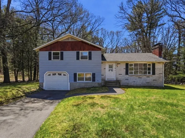 135 Summer St, Blackstone, MA 01504