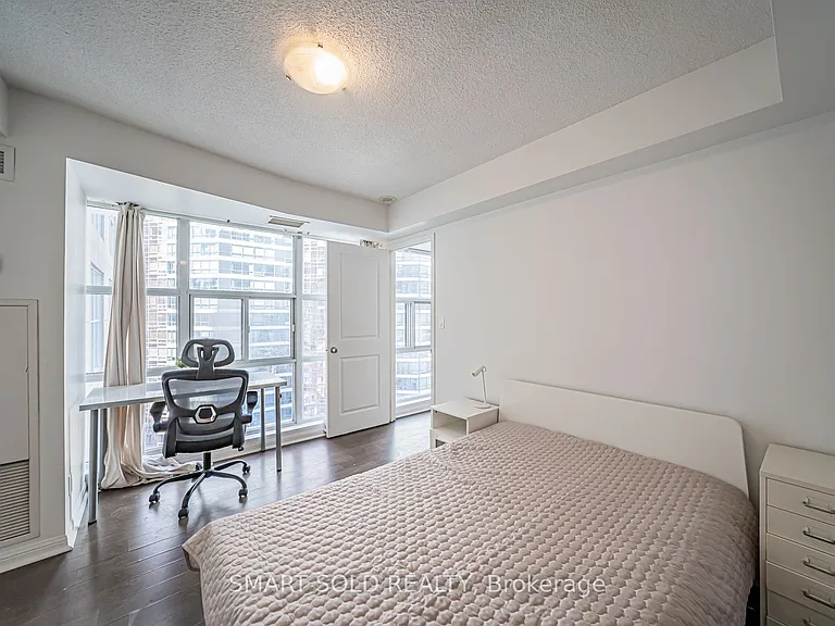 11 Saint Joseph St #1107 — Photo 15