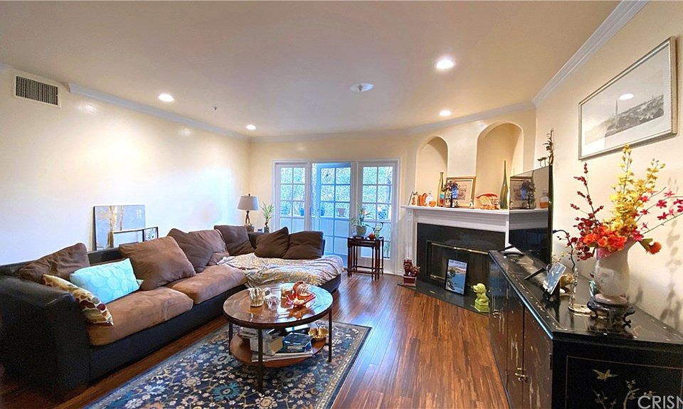 1st image of 1278 S Camden Dr APT 203