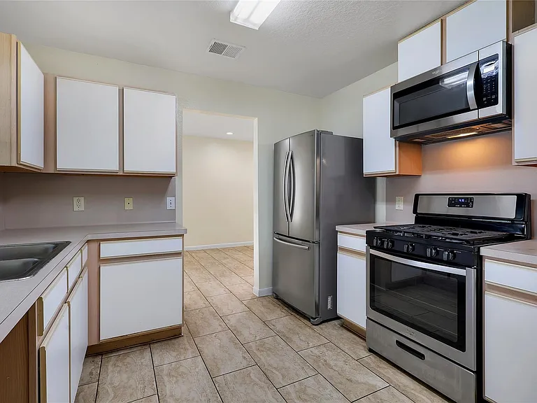 1117 Willersley Ln — Photo 19