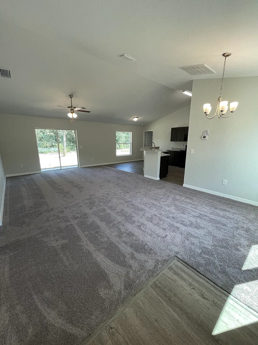 Building Photo - 2177 SW 153rd Loop