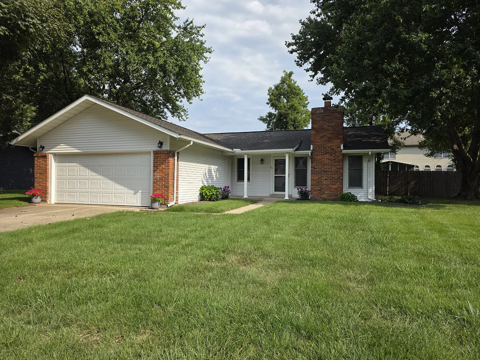 2 bed, 1140 sqft, $1,775 — Photo 1