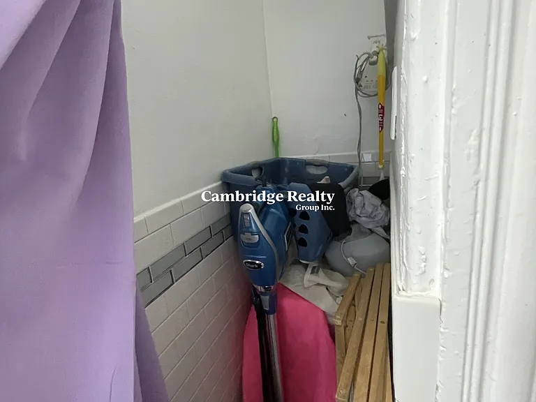 17 Higgins St #3T — Photo 6