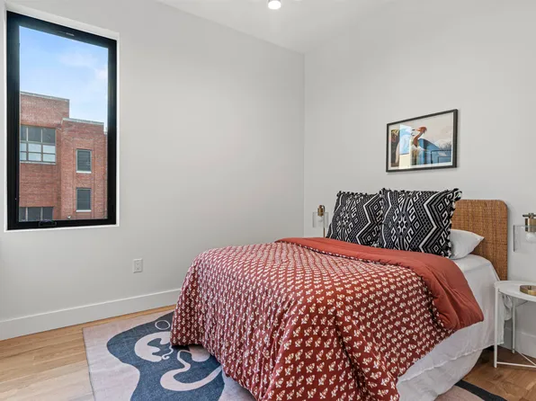 32 Hancock Avenue image 18 of 38