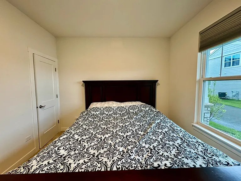 233 Farmstead Ct — Photo 23