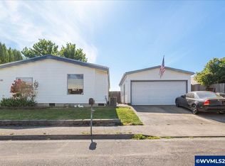 2482 Lyon St SW, Albany, OR 97322