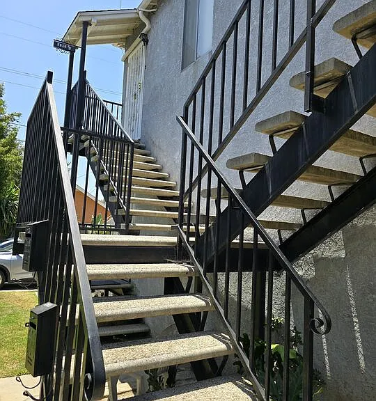 2190 W 26th Pl — Photo 9