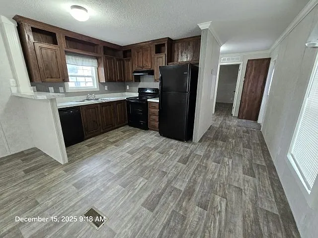 1 bed, 1.0 bath, 704 sqft, $1,700 — Photo 2