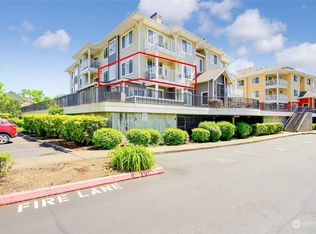 537 225th Ln NE UNIT C204, Sammamish, WA 98074