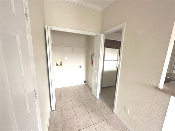 5th image of 208 Eagle Pond Dr #307