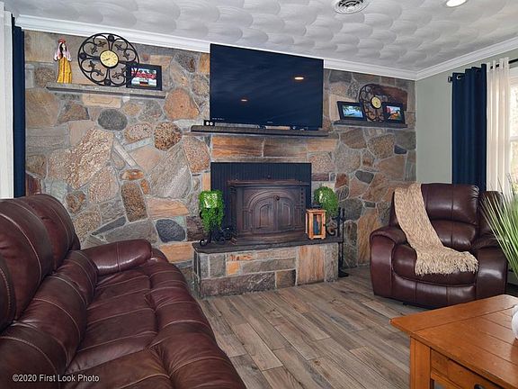 5th image of 41 Elmdale Ave