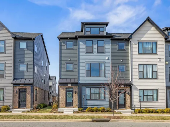 1261 Old Trail Dr, Crozet, VA 22932