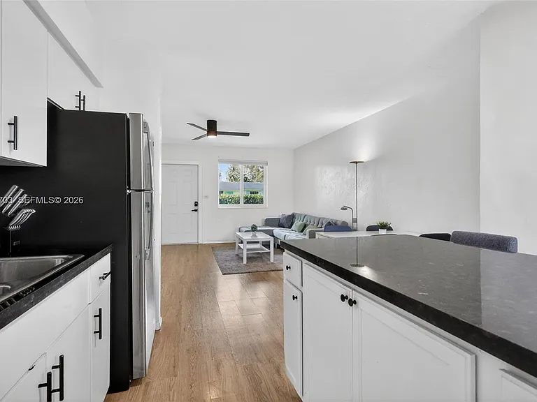 1003 NE 110th St #1003 — Photo 9