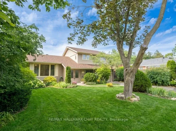 44 Amelia St, Barrie, ON L4M 1M6