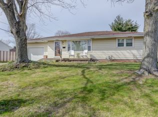 2016 Ramsey Dr, Decatur, IL 62526