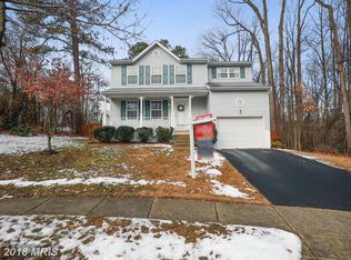 8100 Mountain View Cir, Pasadena, MD 21122