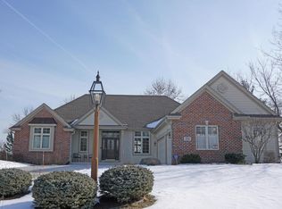 W148N9748 Tree Tops Dr, Germantown, WI 53022