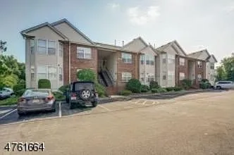 6 Jennifer Dr #6 Photo 1