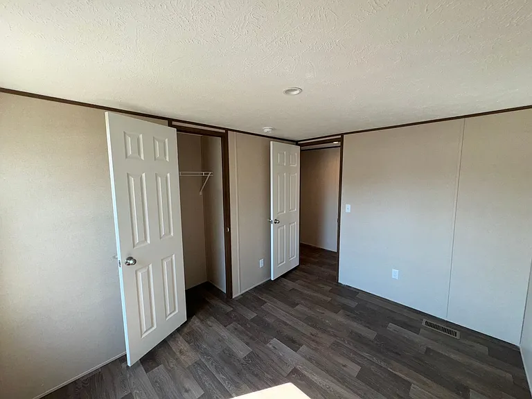 1007 Alexandria Rd SW #27 — Photo 5