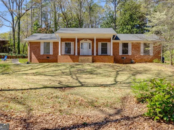 6339 Cornelia Dr, Douglasville, GA 30134
