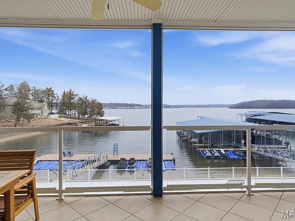 4th image of 18011 Blue Anchor Dr Unit 123