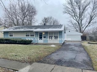 4055 Fleetwood Dr, Dayton, OH 45416