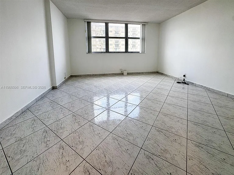 9225 Collins Ave #609 — Photo 14