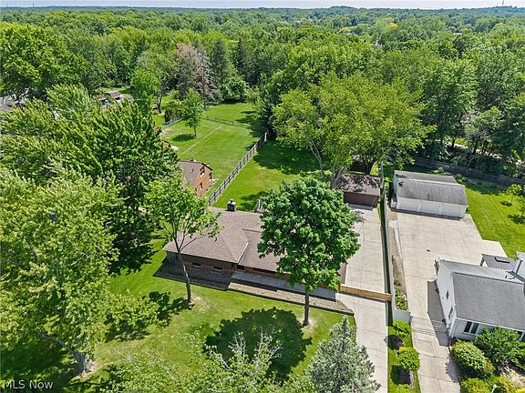 2nd image of 17583 Shurmer Rd