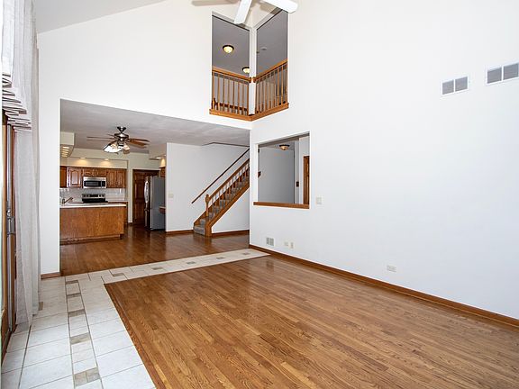5th image of 1310 Turnberry Dr