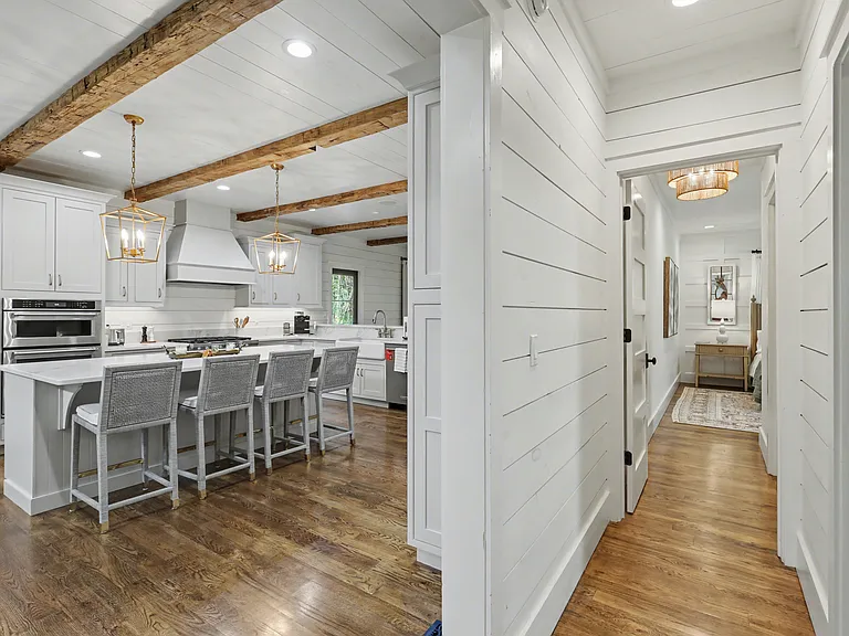 545 Cross Creek Trl — Photo 24
