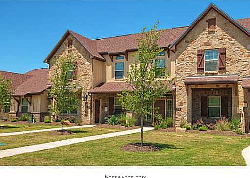 2nd image of 311 Deacon Dr W