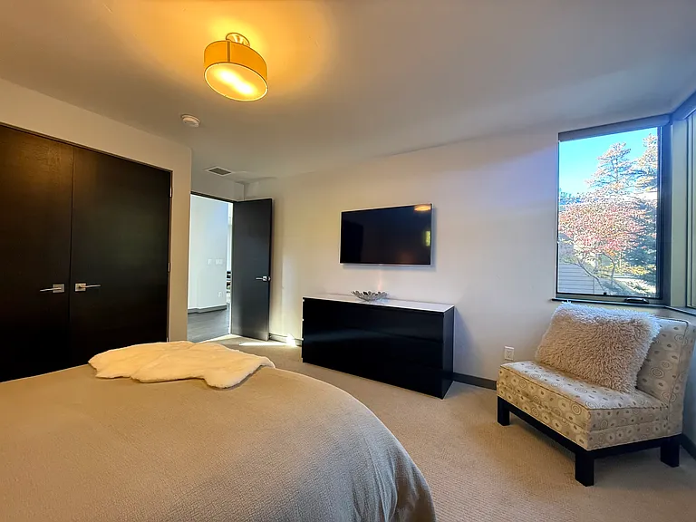 61557 Hosmer Lake Dr — Photo 18