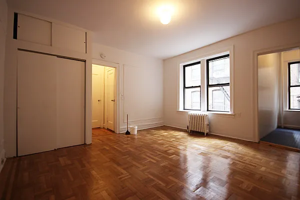 Rented by Aether Property Group | media 26