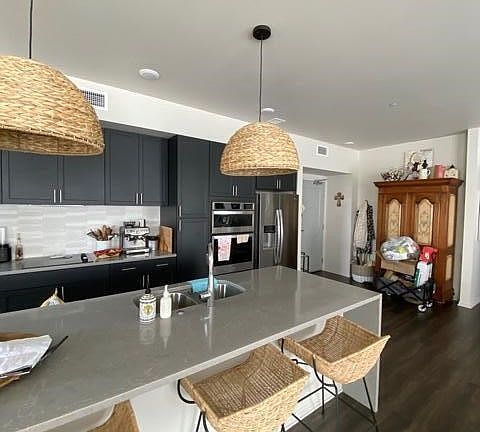 2nd image of 110 W Savidge St #205