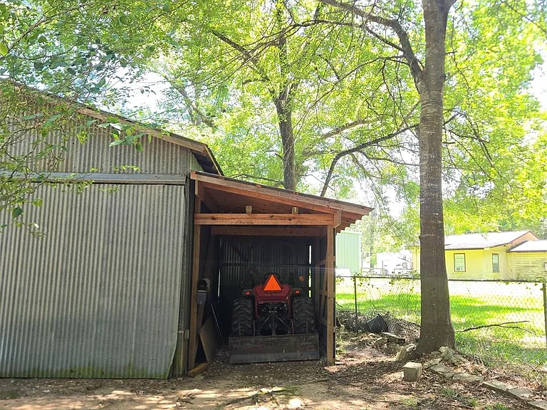 1204 Apache Dr — Photo 24