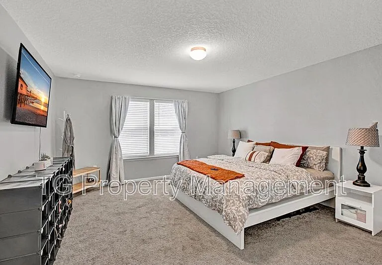 8272 Victory Crossing Blvd — Photo 10