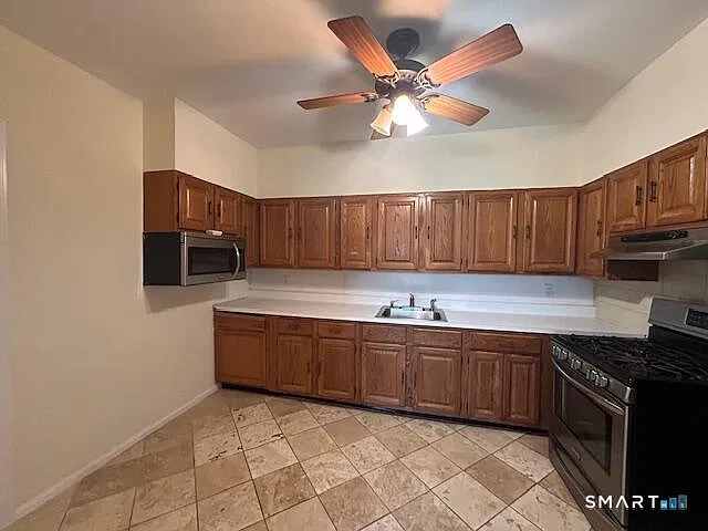 2 bed, 1.0 bath, 900 sqft, $2,725 — Photo 4