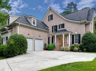 1375 N Amanda Cir NE, Atlanta, GA 30329