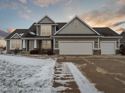 2152 Winners Cir, Saint Johns, MI, 48879